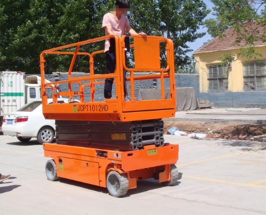 南靖移动式升降平台规格与使用规范